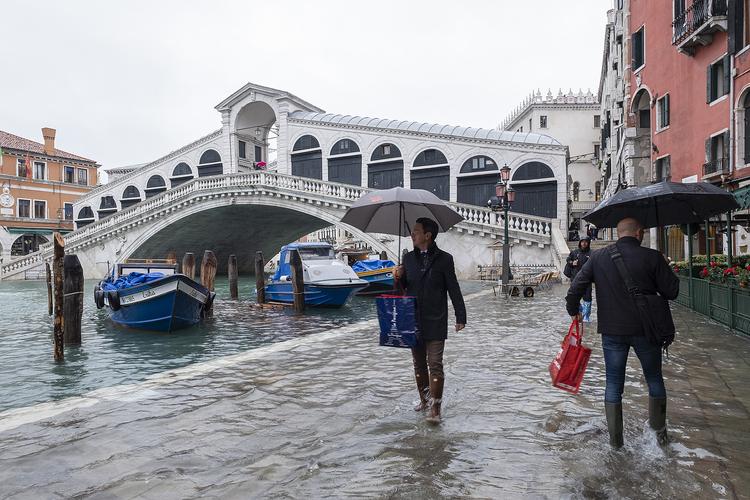 威尼斯遇到水滴（威尼斯水位上涨,如何补救?）